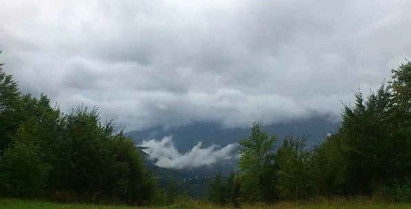 Agoda.com предлагает превосходный выбор лучших отелей, . Gora Hvamli